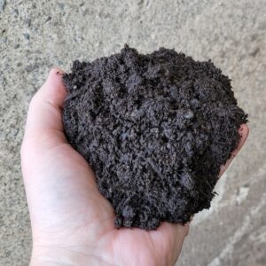 Deluxe Garden Mix Soil from tuf-turf in Saanich BC